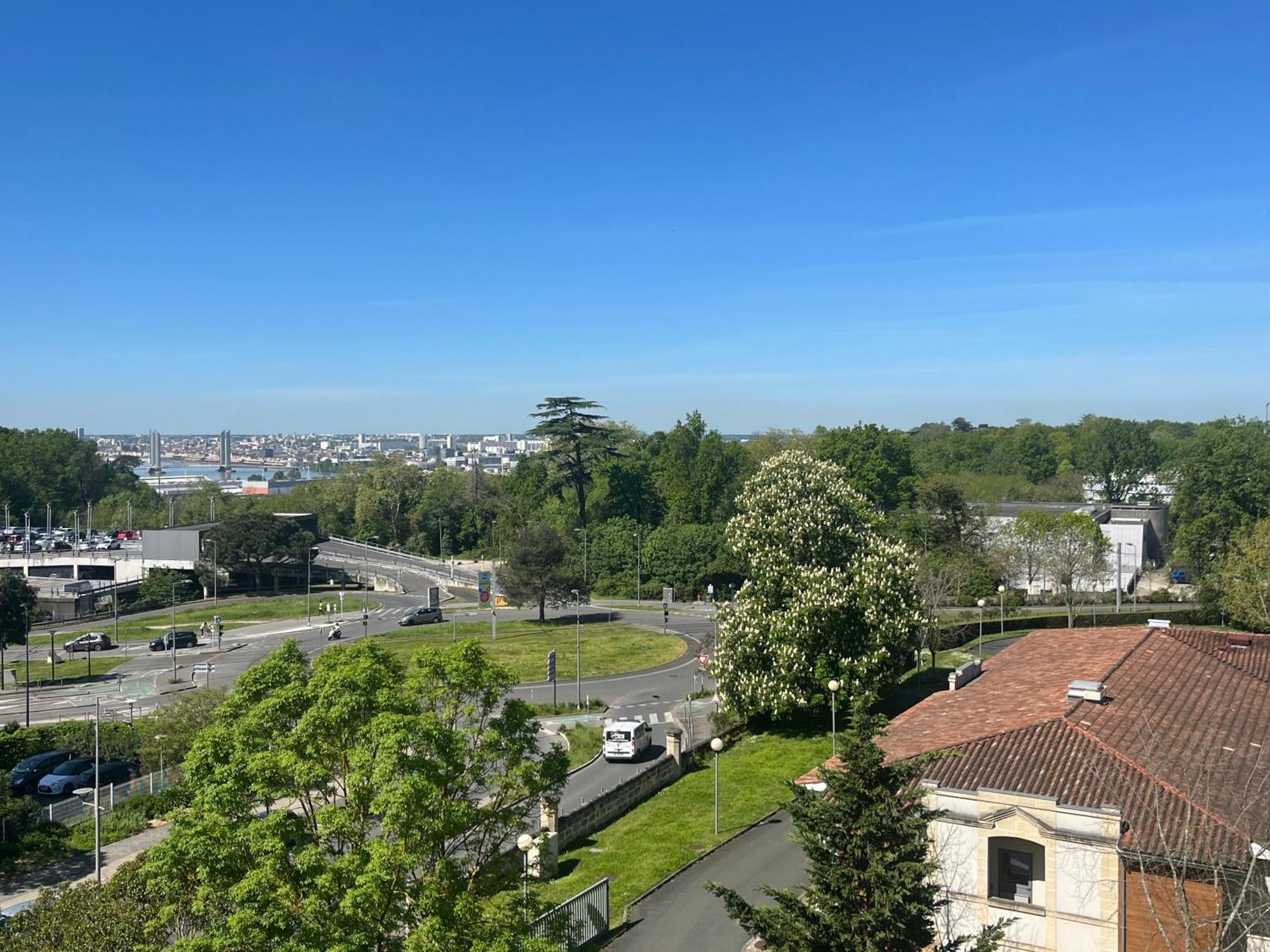 Le Panorama - Chaleureux Et Cosy - Proche Bordeaux Apartment ลอร์มองต์ ภายนอก รูปภาพ